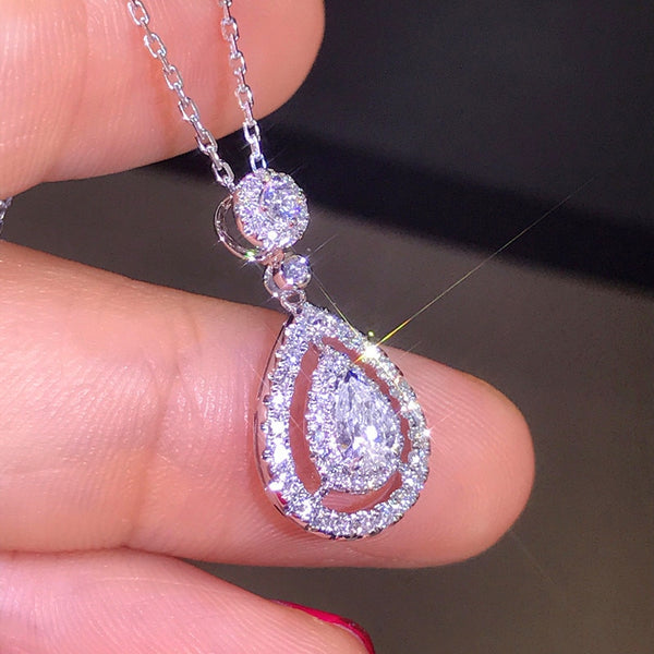 Luxury Female Water Drop Pendant Necklace