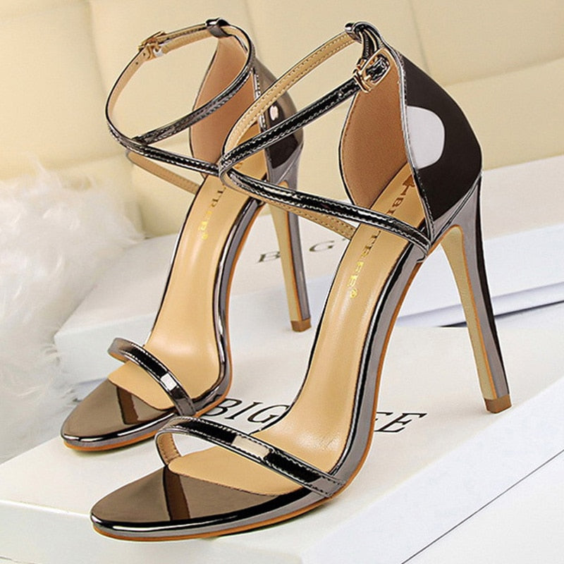 2021 New Women Sandals Patent Leather