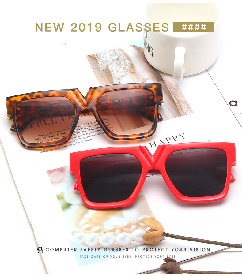 2021 Luxury Square Sunglasses.